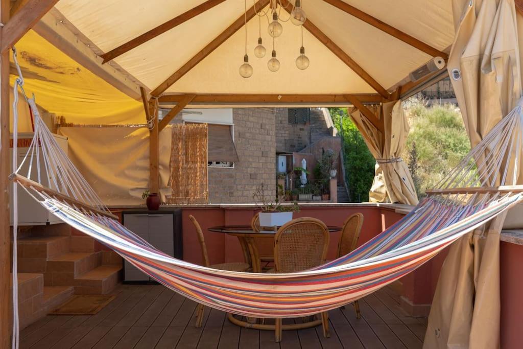 Penthouse With Jacuzzi On Private Terrace In Trastevere Roma Exterior foto