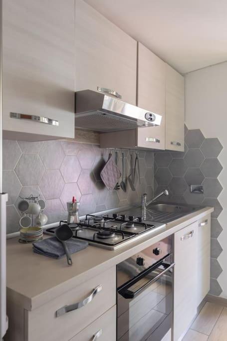 Penthouse With Jacuzzi On Private Terrace In Trastevere Roma Exterior foto