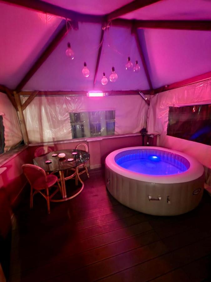 Penthouse With Jacuzzi On Private Terrace In Trastevere Roma Exterior foto